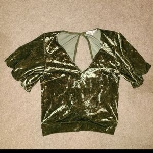 Bundled short sleeve dress shirts